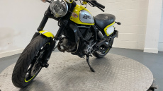 Ducati Scrambler Flat Track Pro (MY16)